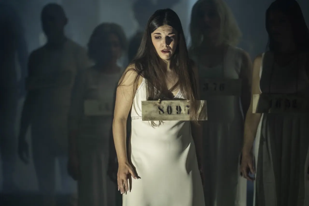 Chiara Maria Fioriani soprano ORFEO ED EURIDICE CHRISTOPH WILLIBALD GLUCK EURIDICE DIRETTORE: ALESSANDRO DE MARCHI REGISTA: SHIRIN NESHAT TEATRO MUNICIPALE VALLI DI REGGIO EMILIA 10–12 APRILE 2026