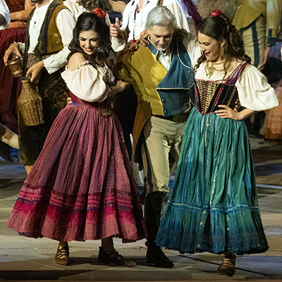 Chiara Maria Fiorani soprano, nel ruolo di Frasquita nella Carmen con la regia di Franco Zeffirelli
